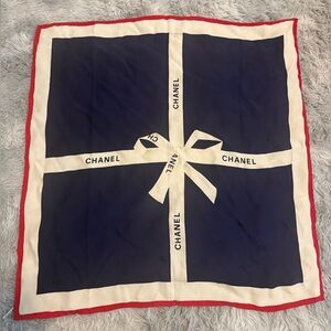 Authentic! Vintage! Chanel Navy & Cream Silk Scarf w/ Red Trim & Bow Design